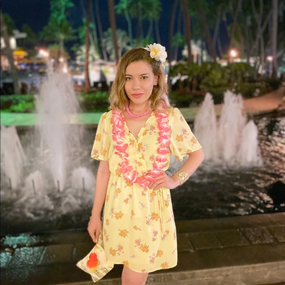 Floral Dress 💛
